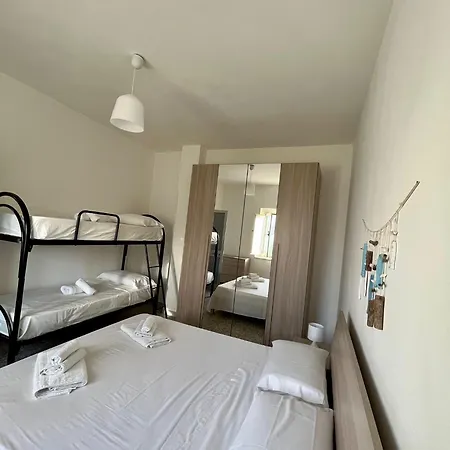 Vista Mare Apartamento *